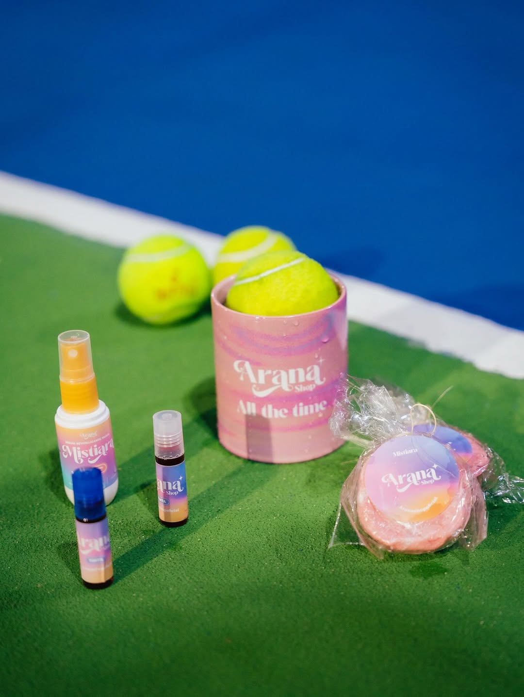 Kit Arana: Jabón Aclarante, Anti Acne + Serum con Vitamina C, Ácido Hialurónico y Colágeno + Tinta Labial Roja