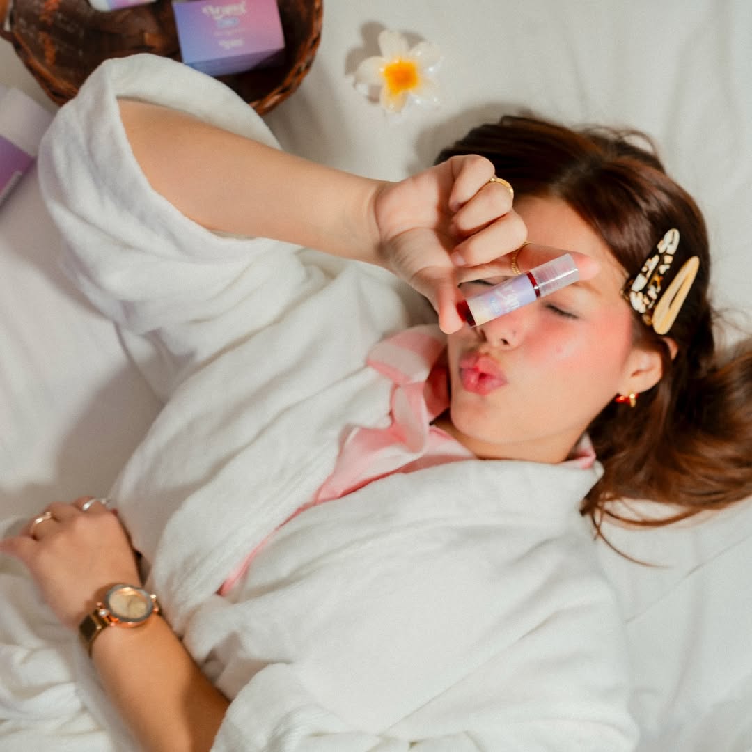 Kit Arana: Jabón Aclarante, Anti Acne + Serum con Vitamina C, Ácido Hialurónico y Colágeno + Tinta Labial Roja