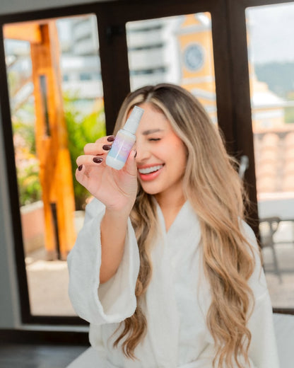 Serum Arana con Vitamina C, Ácido Hialurónico y Colágeno – 40 ml – Importado desde Colombia